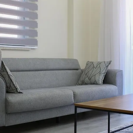 Ξενοδοχείο Bright House 5*