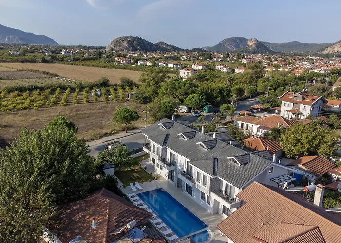 Bright House Hotel 5*