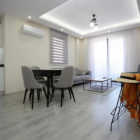 Bright House Hotell 5*