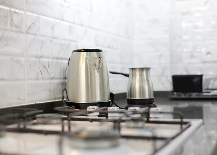 מלון Bright House 5*