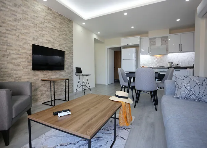 מלון Bright House 5*