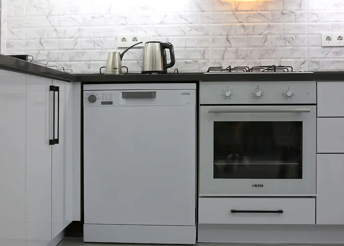 Bright House מלון